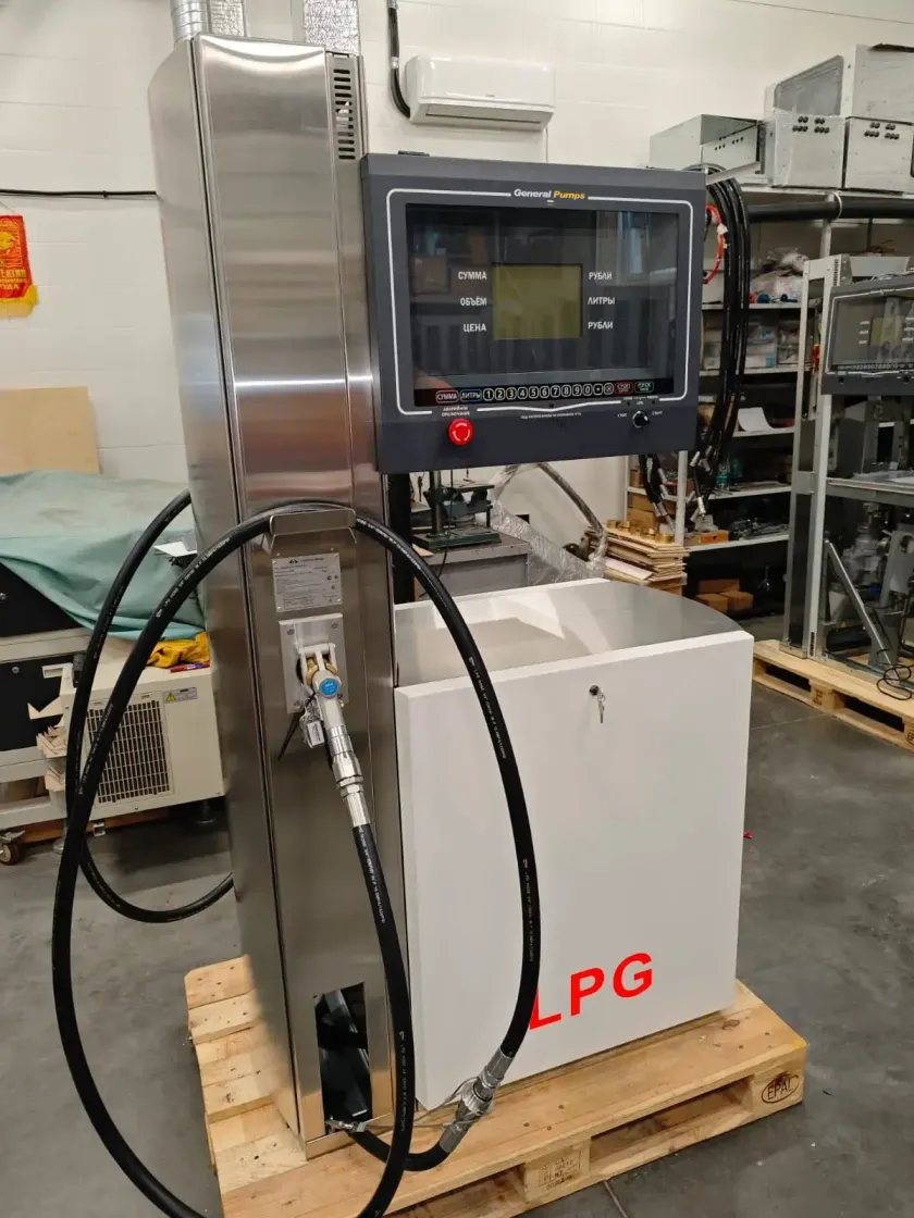 Газораздаточная колонка General Pumps для СУГ в корпусе из нержавеющей стали