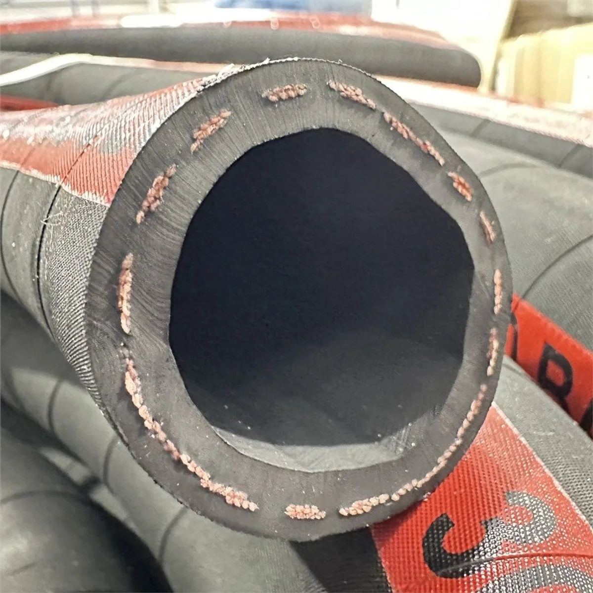 Рукав МБС резиновый 10 бар, 38 х 52 мм чёрный